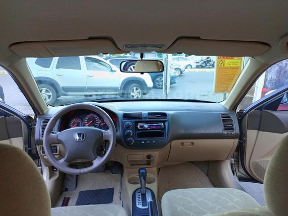 Sahibinden Honda Civic 1.6i VTEC LS 2004 Model )