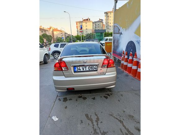 Sahibinden Honda Civic 1.6i VTEC LS 2004 Model )