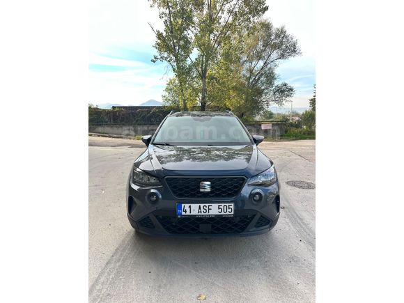 Sahibinden Seat Arona 1.0 EcoTSI Style Plus 2023 Model