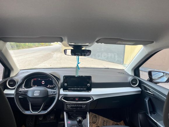 Sahibinden Seat Arona 1.0 EcoTSI Style Plus 2023 Model