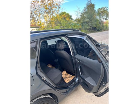 Sahibinden Seat Arona 1.0 EcoTSI Style Plus 2023 Model