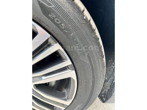 Sahibinden Seat Arona 1.0 EcoTSI Style Plus 2023 Model