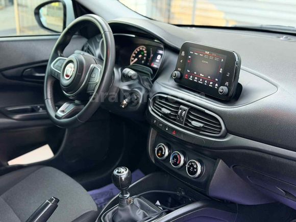 Galeriden Fiat Egea 1.4 Fire Easy Plus 2023 Model Kırklareli