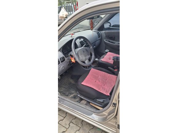 Sahibinden Hyundai Accent 1.3 Admire 2005 Model