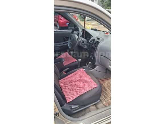 Sahibinden Hyundai Accent 1.3 Admire 2005 Model
