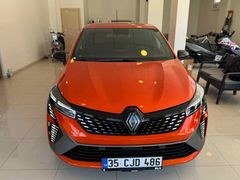 Sahibinden Renault Clio 1.0 TCe Techno Esprit Alpine 2024 Model  4000  binde