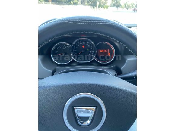 Sahibinden Dacia Duster 1.5 dCi 130.000 km 
6 İleri