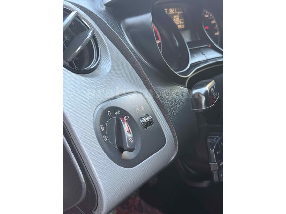 DEĞİŞENSİZ BOYASIZ 146 xxx Km sahibinden