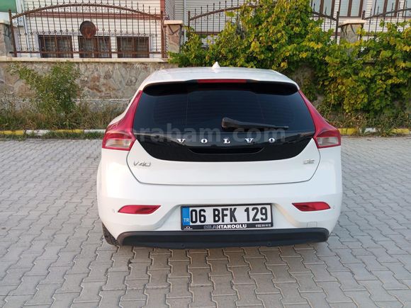 Volvo V40 1.6 D Premium+Plus  Boyasız