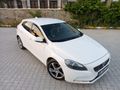 Volvo V40 1.6 D Premium+Plus  Boyasız