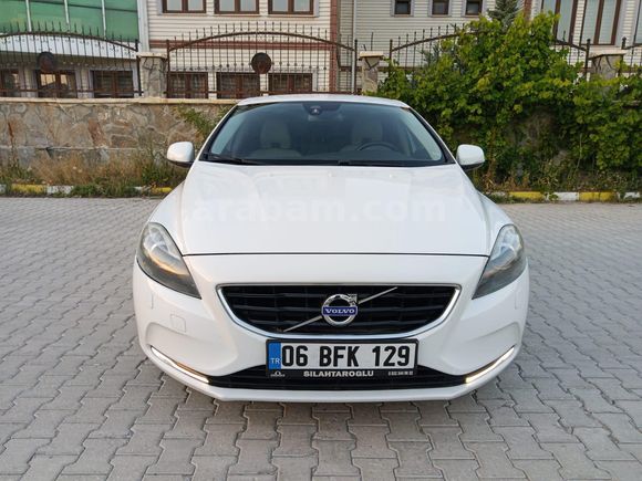 Volvo V40 1.6 D Premium+Plus  Boyasız