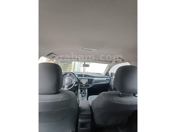 Sahibinden Toyota Corolla 1.4 D-4D Active 2016 Model  187.000 km Beyaz