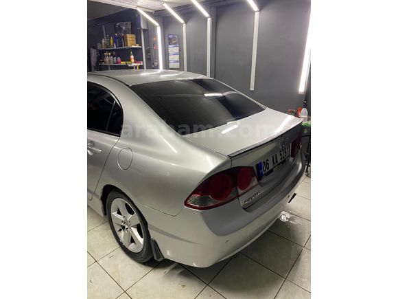 Sahibinden Honda Civic 1.6i VTEC Elegance 2007 Model