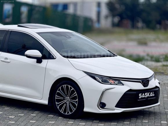 2021 TOYOTA COROLLA 1.5 FLAME X-PACK MULTİDRİVE S 142.ooo KM