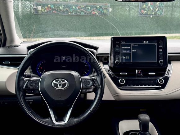 2021 TOYOTA COROLLA 1.5 FLAME X-PACK MULTİDRİVE S 142.ooo KM