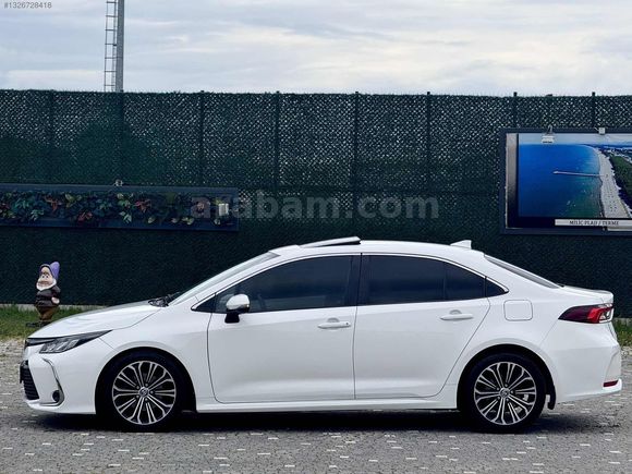 2021 TOYOTA COROLLA 1.5 FLAME X-PACK MULTİDRİVE S 142.ooo KM