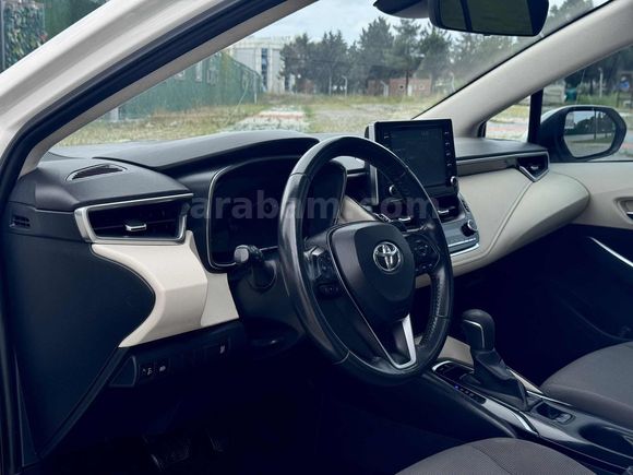 2021 TOYOTA COROLLA 1.5 FLAME X-PACK MULTİDRİVE S 142.ooo KM