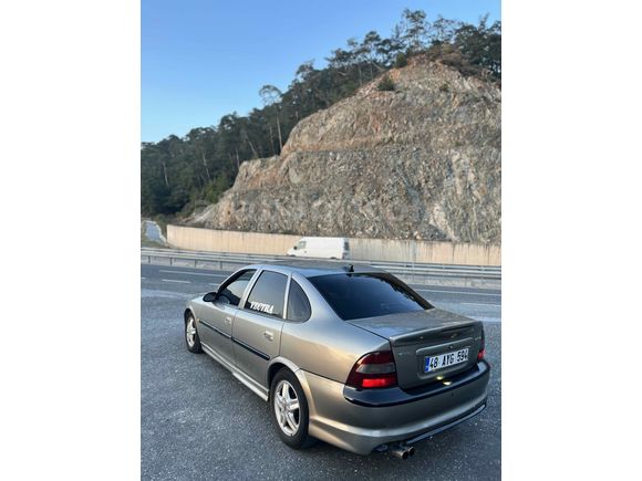 Sahibinden Opel Vectra 2.0 CD 1997 Model 