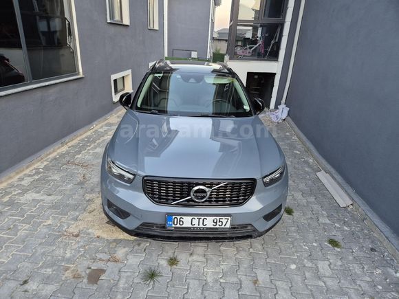İlk Sahibinden Volvo XC40 1.5 T5 Hybrid R-Design Expression 2021 Model Kazasız Hasar Kayıtsız