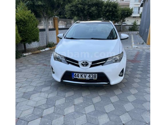 Temiz aile arabası 