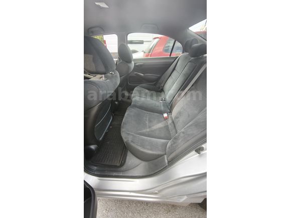 Sahibinden Honda Civic 1.6i VTEC Dream 2009 Model
