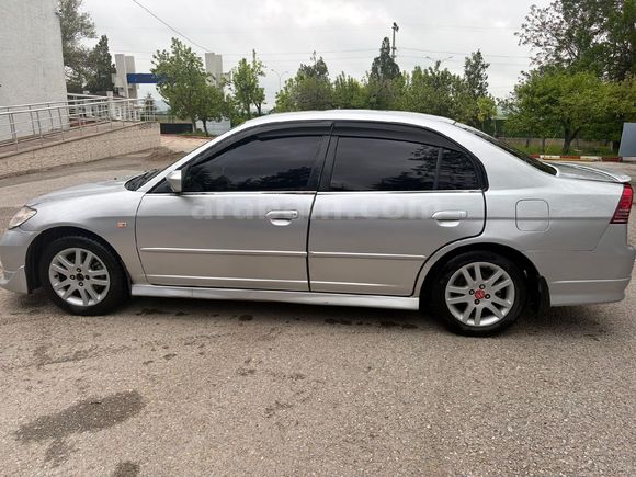 Sahibinden Honda Civic 1.6i VTEC ES 2005 Model