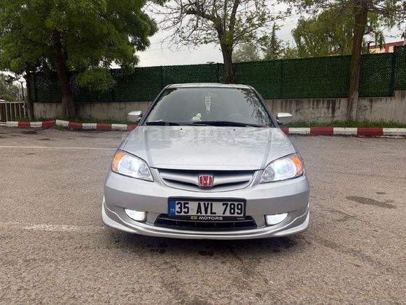 Sahibinden Honda Civic 1.6i VTEC ES 2005 Model