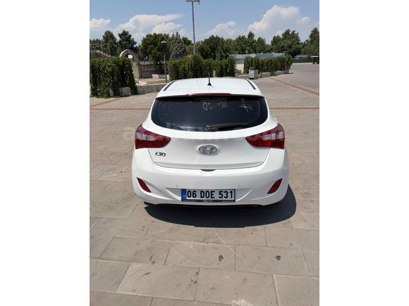 YAKIŞIKLI İLANDA  :)