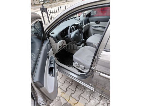 Sahibinden Hyundai Accent Era 1.4 Team 2009 Model