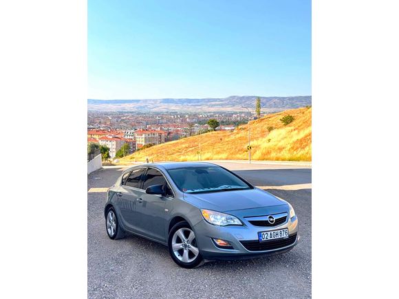 Sahibinden Opel Astra 1.6 Cosmo 2010 Model 