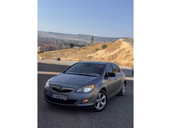 Sahibinden Opel Astra 1.6 Cosmo 2010 Model 