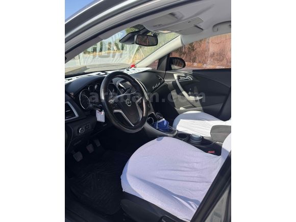 Sahibinden Opel Astra 1.6 Cosmo 2010 Model 
