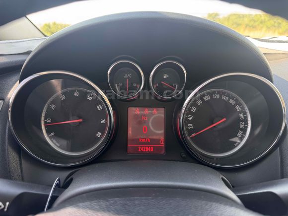Sahibinden Opel Astra 1.6 Cosmo 2010 Model 