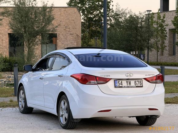 DÜŞÜK KM SUNROOF'LU