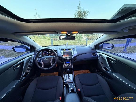 DÜŞÜK KM SUNROOF'LU