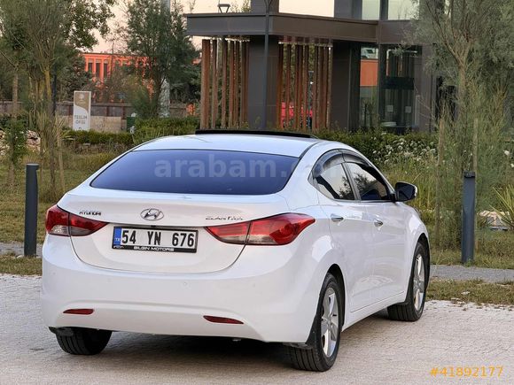 DÜŞÜK KM SUNROOF'LU