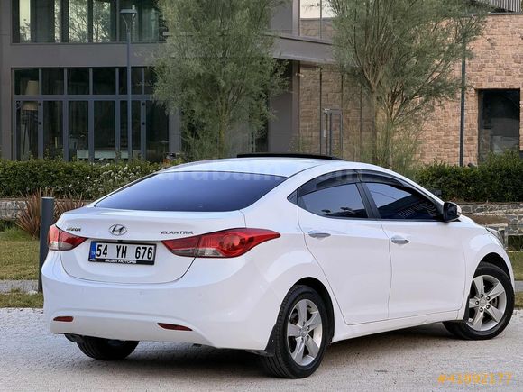 DÜŞÜK KM SUNROOF'LU