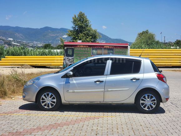 Sahibinden Renault Clio 1.5 dCi Authentique Edition 2012 Model Antalya