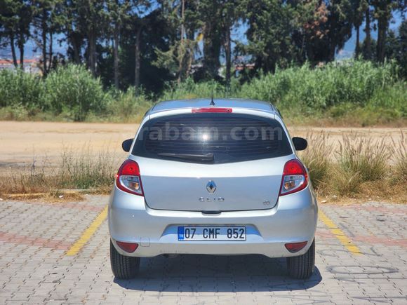 Sahibinden Renault Clio 1.5 dCi Authentique Edition 2012 Model Antalya