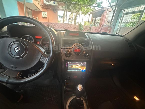 Sahibinden Renault Megane 1.6 Dynamique 2004 Model 