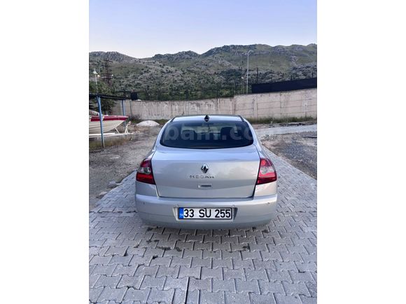 Sahibinden Renault Megane 1.6 Authentique 2004 Model 