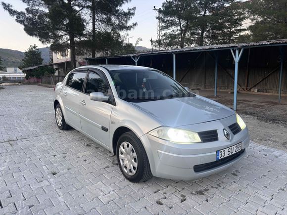Sahibinden Renault Megane 1.6 Authentique 2004 Model 