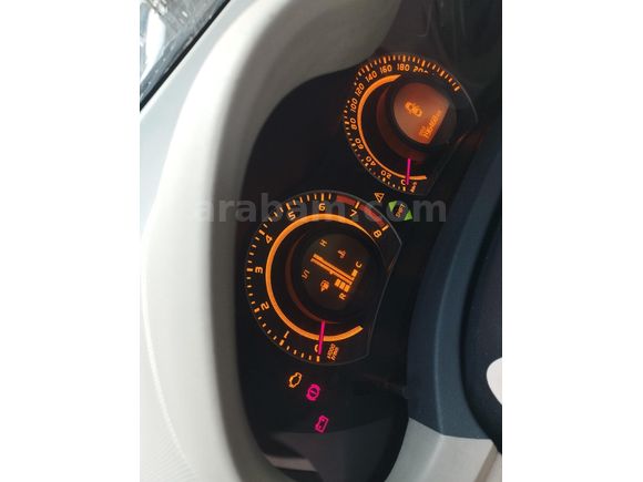 Sahibinden Toyota Auris 1.6 Elegant 2008 Model aynalar katlanır değil
