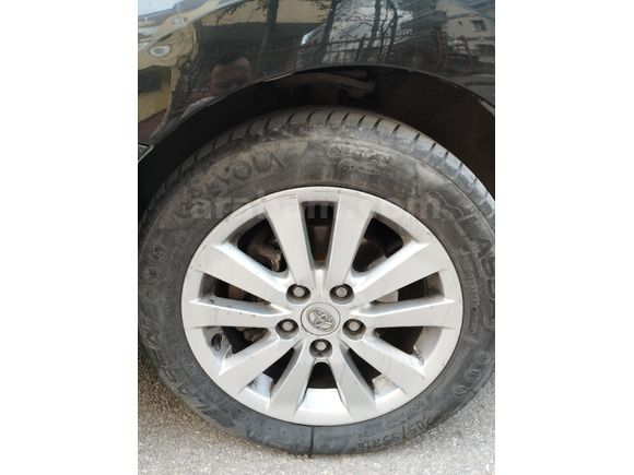 Sahibinden Toyota Auris 1.6 Elegant 2008 Model aynalar katlanır değil
