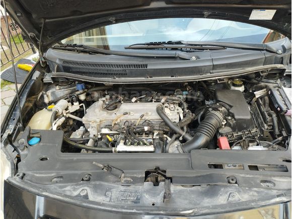 Sahibinden Toyota Auris 1.6 Elegant 2008 Model aynalar katlanır değil