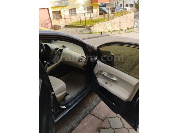 Sahibinden Toyota Auris 1.6 Elegant 2008 Model aynalar katlanır değil