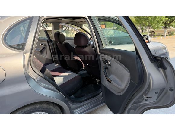 Sahibinden Seat Cordoba 1.4 Signo 2004 Model