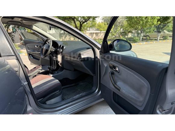 Sahibinden Seat Cordoba 1.4 Signo 2004 Model