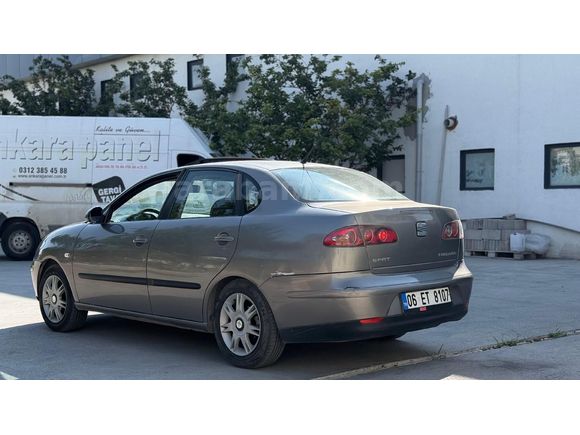 Sahibinden Seat Cordoba 1.4 Signo 2004 Model