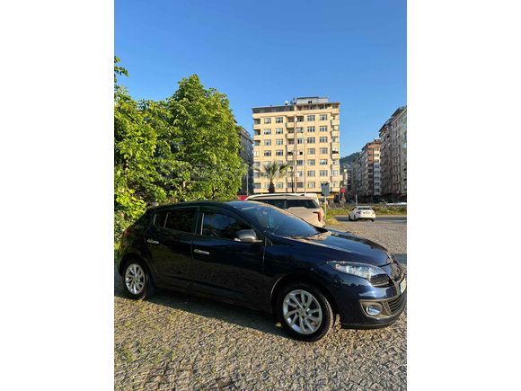 Sahibinden Renault Megane 1.6 Icon 2012 Model 